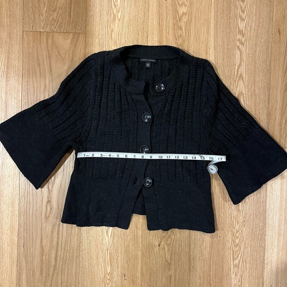 * SOLD * Banana Republic 3/4 Sleeve Cardigan - Picture 4 of 5